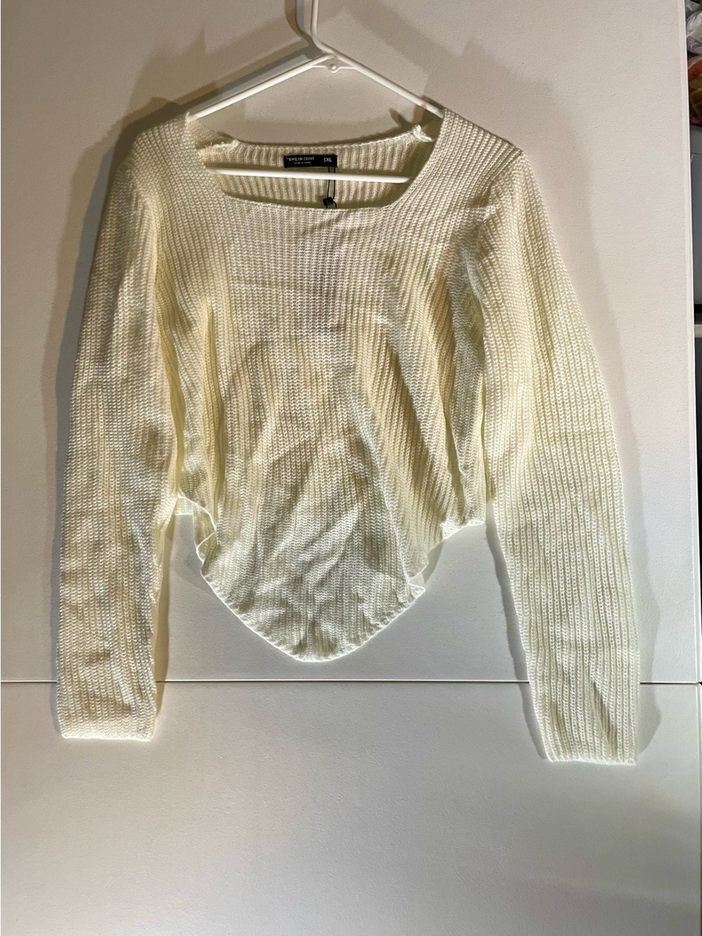 NWT SHEIN Ladies 1X Plus Scoop Neck Ribbed Knit Asymmetrical Hem Sweater Beige